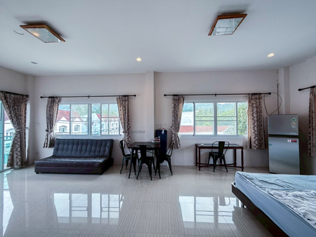 Room apartment for rent 3nd floor good location 2bed 1bath near lotus chaweng bophut koh samui suratthani