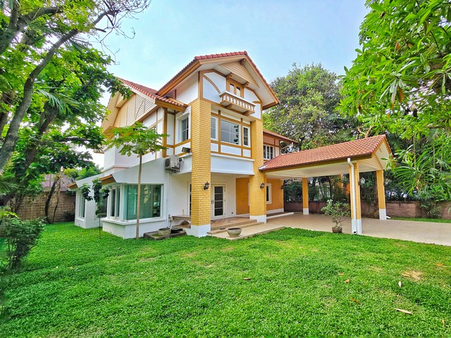 บ้าน ลัดดารมย์ ราชพฤกษ์ - ปิ่นเกล้า   19900000 THB 4 ห้องนอน 4 BATHROOM area 125 ตาราง-วา NICE! กรุงเทพ