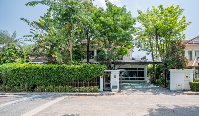บ้าน บ้านนันทวัน แจ้งวัฒนะ-ราชพฤกษ์ 0 ไร่ 1 NGAN 32 Square Wah 13900000 thb   น่าอยู่มาก บ้านแปลงมุม หน้าบ้านไม่ชนกับใคร พื้นที่ใช้สอยเยอะ