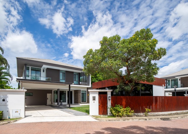 บ้าน นันทวัน แจ้งวัฒนะ-ราชพฤกษ์ 114 ตร.วา 4BEDROOM3BATHROOM 15500000 thb ราคา-ถูก
